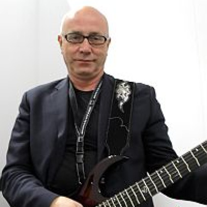 Bruce Gaitsch Riffi