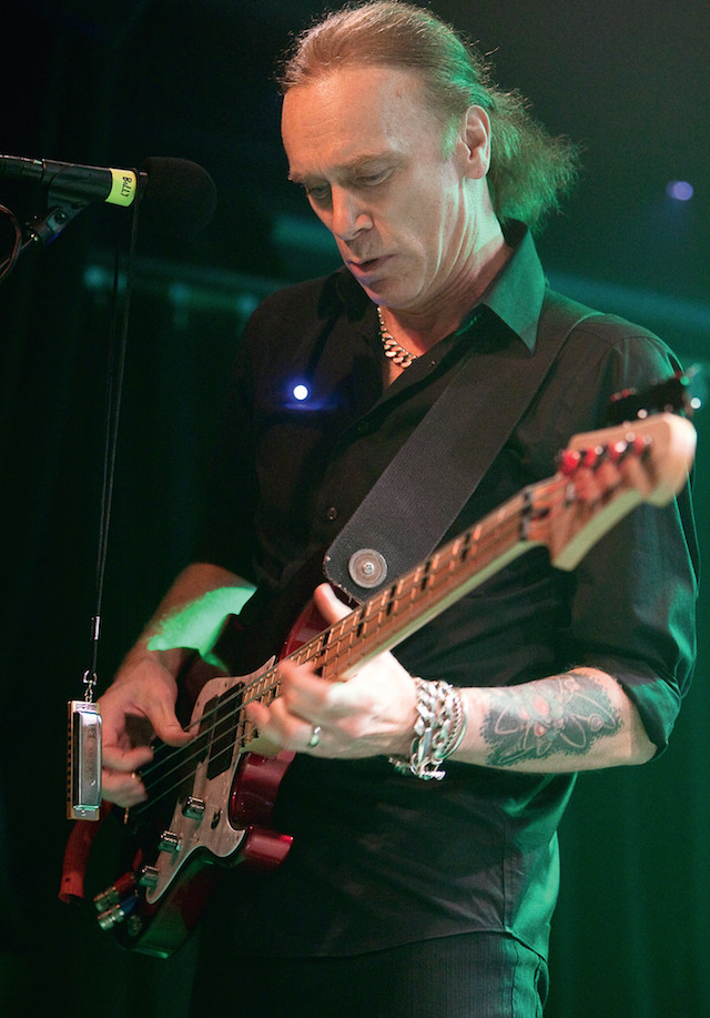 Billy Sheehan, c Juha Seila